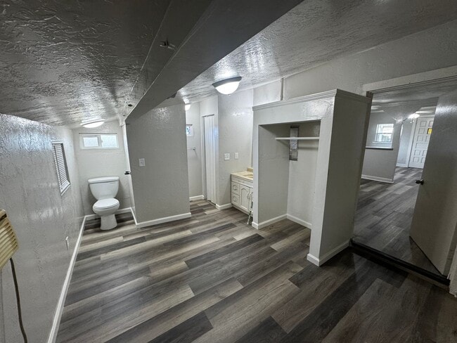 13371 Le Grand Rd in Le Grand, CA - Building Photo - Building Photo