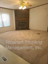 2321 Cyrus Dr in Clover, SC - Building Photo - Building Photo