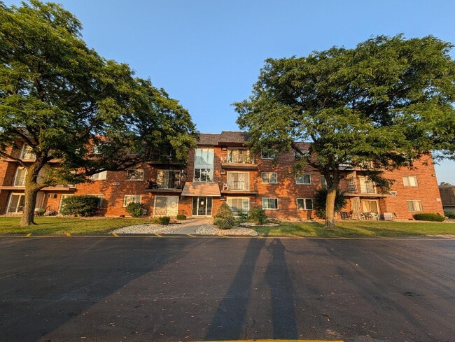 property at 11245 S Harlem Ave
