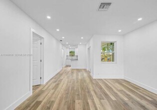 816 N Golf Dr in Hollywood, FL - Building Photo - Building Photo