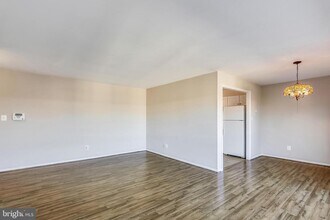 6147 Leesburg Pike-Unit -604 in Falls Church, VA - Building Photo - Building Photo