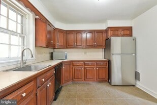 1310 Creek Rd in Glenmoore, PA - Building Photo