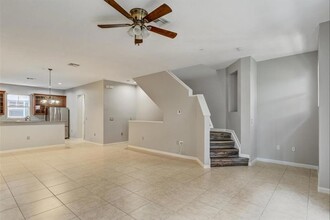 1033 NE 17th Way in Fort Lauderdale, FL - Building Photo - Building Photo