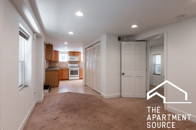 1819 W Cortland St, Unit CH1 in Chicago, IL - Building Photo - Building Photo
