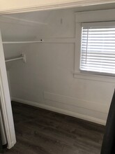 417 W 10th St in Long Beach, CA - Building Photo - Building Photo