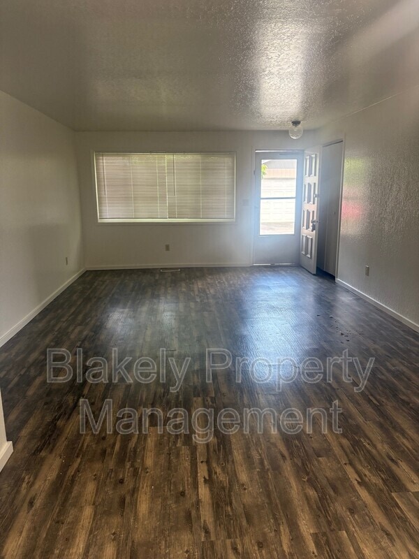property at 3047 N Linda Vista Ln