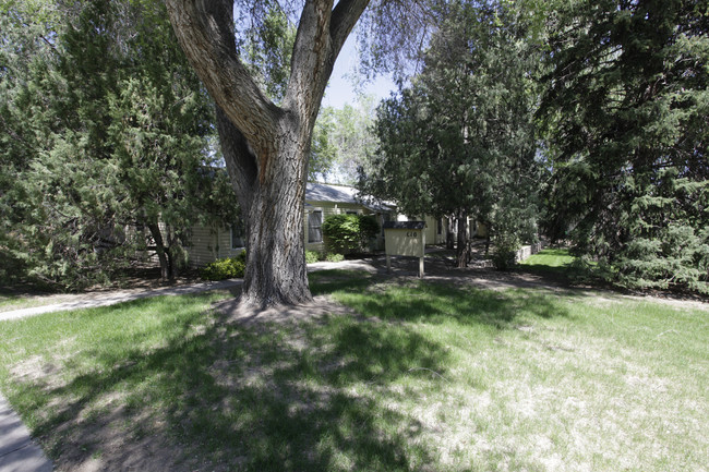 610-612 Stover St in Fort Collins, CO - Foto de edificio - Building Photo