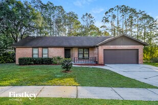 9586 Villiers Dr S in Jacksonville, FL - Building Photo