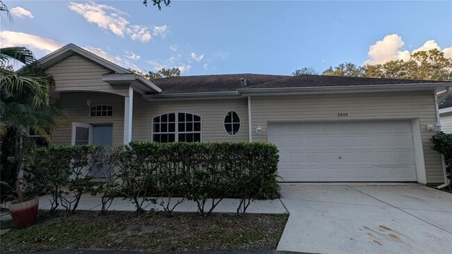 2606 Fiddlestick Cir in Lutz, FL - Foto de edificio - Building Photo