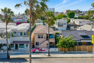 23 Rose Ave in Venice, CA - Building Photo - Building Photo