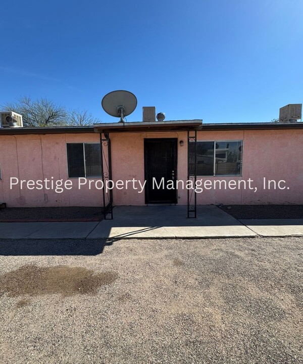 2730-2734 N Columbus Blvd in Tucson, AZ - Building Photo