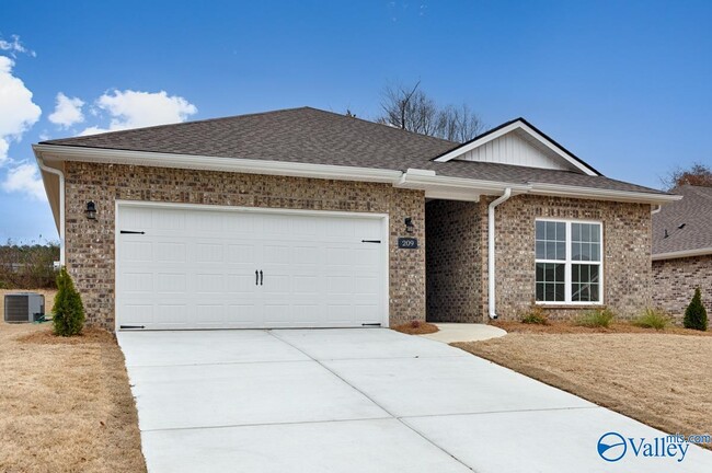 209 Sunny Spgs Ct in New Market, AL - Building Photo - Building Photo