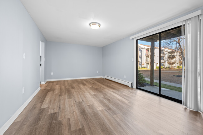 140 Silver Ln