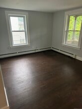 94 W Main St in Vernon, CT - Building Photo - Building Photo