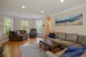 72 Houston Terrace in Stamford, CT - Building Photo - Building Photo