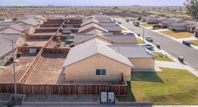 1036 Playa del Norte in Calexico, CA - Building Photo - Building Photo