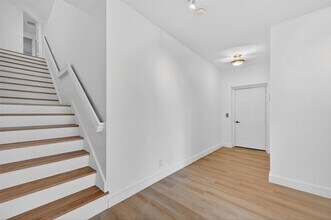 2678 Center Ct Dr in Weston, FL - Foto de edificio - Building Photo