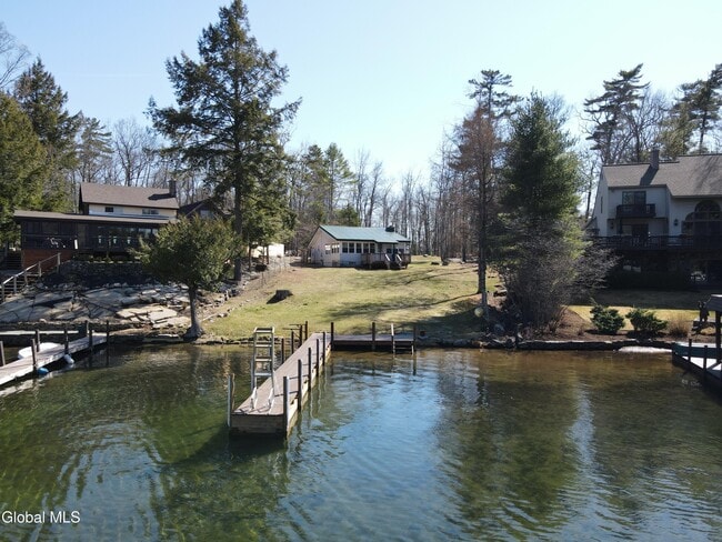 3320 Travis Point Way in Kattskill Bay, NY - Building Photo - Building Photo