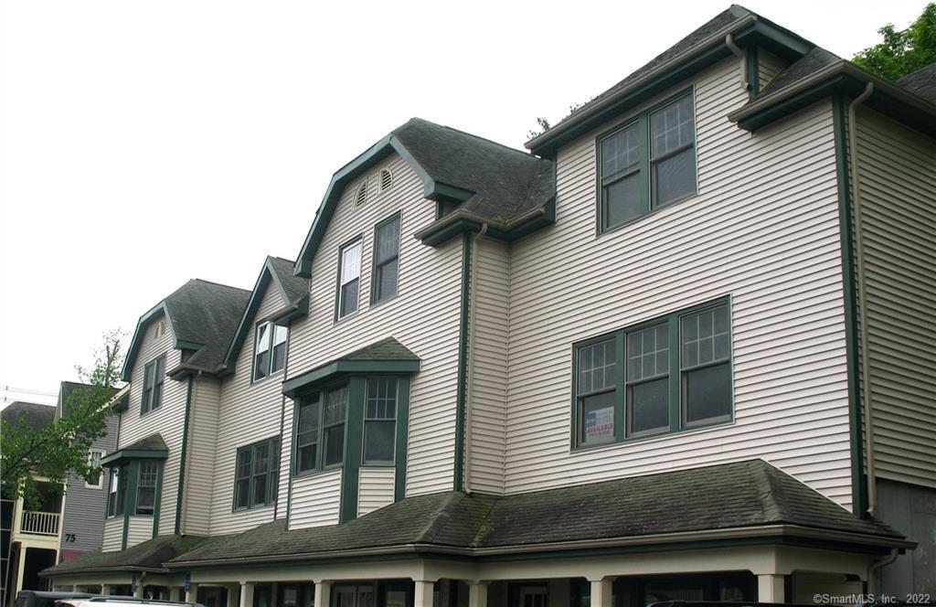 77 Danbury Rd in Ridgefield, CT - Building Photo
