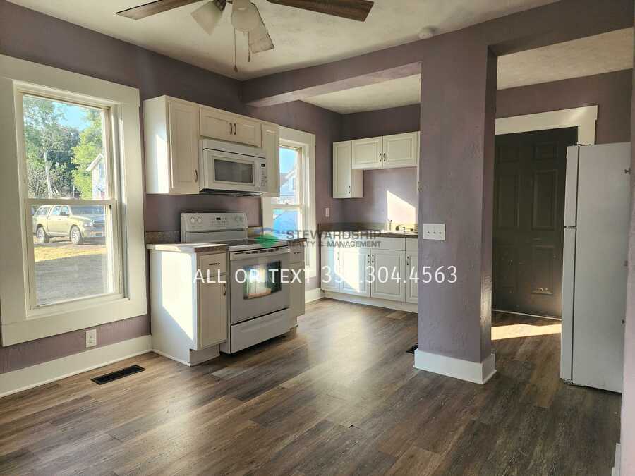20 Limbach Pl SW in Massillon, OH - Building Photo