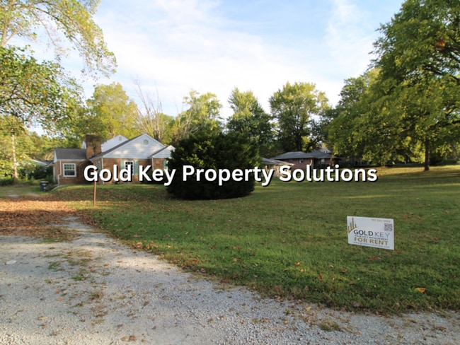property at 2014 Northshore Blvd