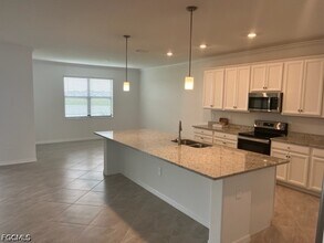 14501 Palamos Cir in Ft. Myers, FL - Building Photo - Building Photo