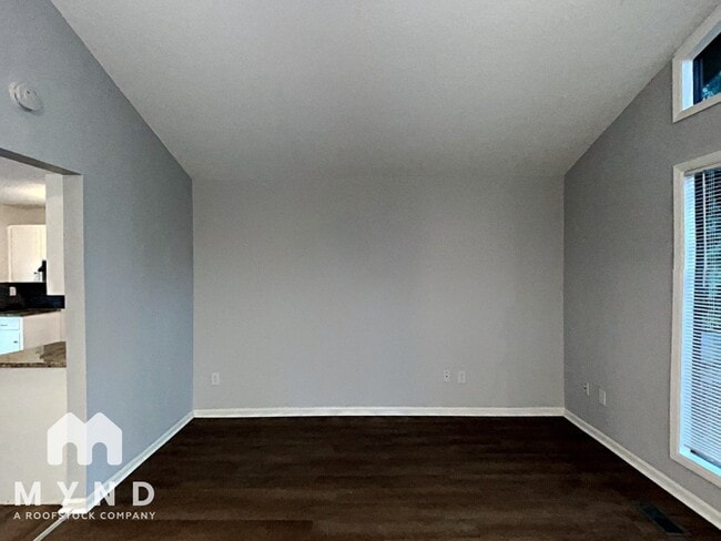 5927 Creekwood Rd in Birmingham, AL - Building Photo - Building Photo