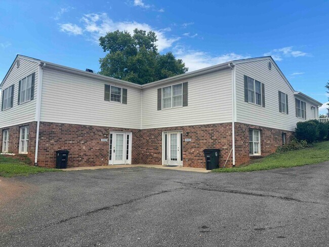 2610 Confederate Ave in Lynchburg, VA - Building Photo - Building Photo