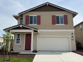8471 Anker Wy in Elk Grove, CA - Building Photo