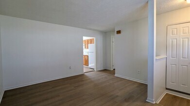 4197 Turnbridge Dr in Holt, MI - Building Photo - Building Photo