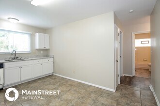 3205 Chicory Creek Ln in Florissant, MO - Building Photo - Building Photo