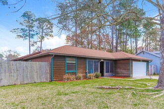 1855 Sherwood Dr in Middleburg, FL - Building Photo - Building Photo