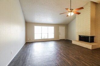 11422 Milners Point Dr in Houston, TX - Building Photo - Building Photo