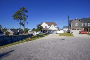 3028 Helmsman Dr in Fayetteville, NC - Building Photo