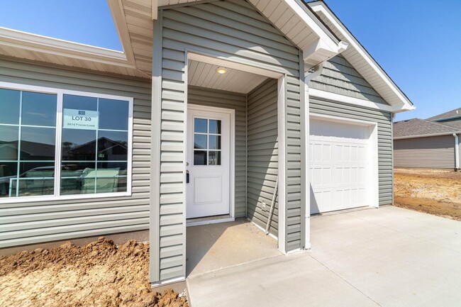 2616 Frazier Lp in Columbia, MO - Building Photo - Building Photo