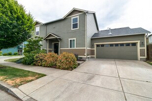 3126 Matt Dr in Eugene, OR - Building Photo