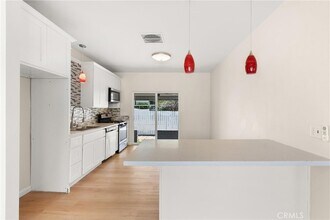 421 W Sun Ave, Unit 01-0803 in Redlands, CA - Building Photo - Building Photo