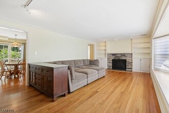 6 Dartford Rd in Morris Plains, NJ - Building Photo - Building Photo