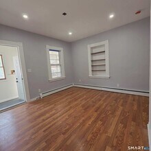 124 Geddes Terrace in Waterbury, CT - Building Photo - Building Photo