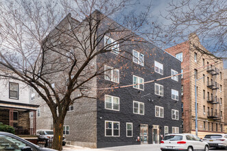 2958 Marion Ave in Bronx, NY - Building Photo - Building Photo