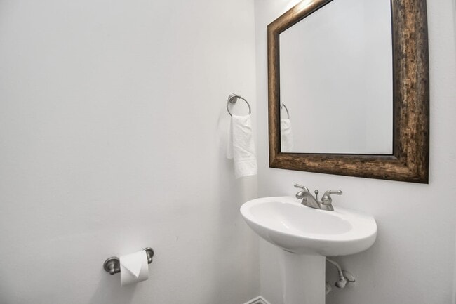 property at 5625 Dolores St