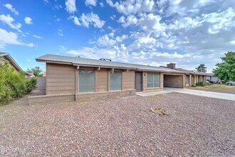 7816 W Flower St in Phoenix, AZ - Building Photo - Building Photo