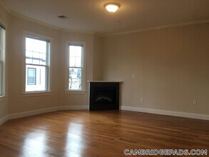 9 Marney St in Cambridge, MA - Building Photo - Building Photo