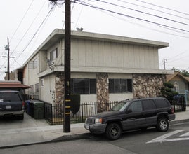 3329 Walnut St in Huntington Park, CA - Building Photo - Building Photo