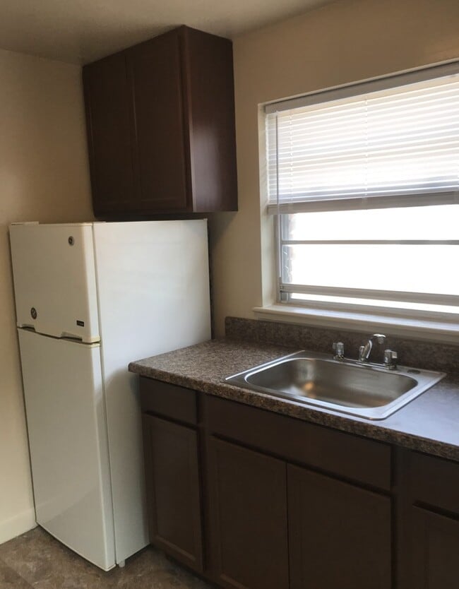 51 Nathan Rd, Unit 2 in Waltham, MA - Building Photo - Building Photo