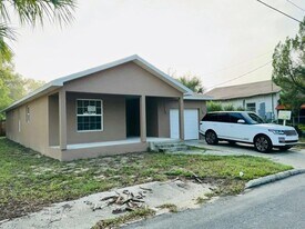 827 N Florence Ave in Lakeland, FL - Building Photo