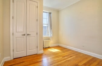 2677 John F. Kennedy Blvd in Jersey City, NJ - Building Photo - Building Photo