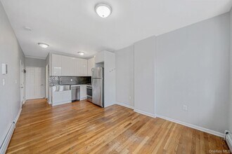 176A 26 in Brooklyn, NY - Building Photo - Building Photo