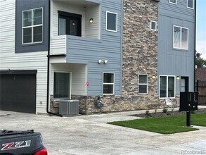 1512 Ingalls St in Lakewood, CO - Building Photo - Building Photo