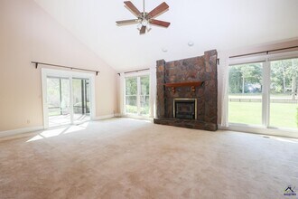 111 Bunkers Trail in Warner Robins, GA - Building Photo - Building Photo